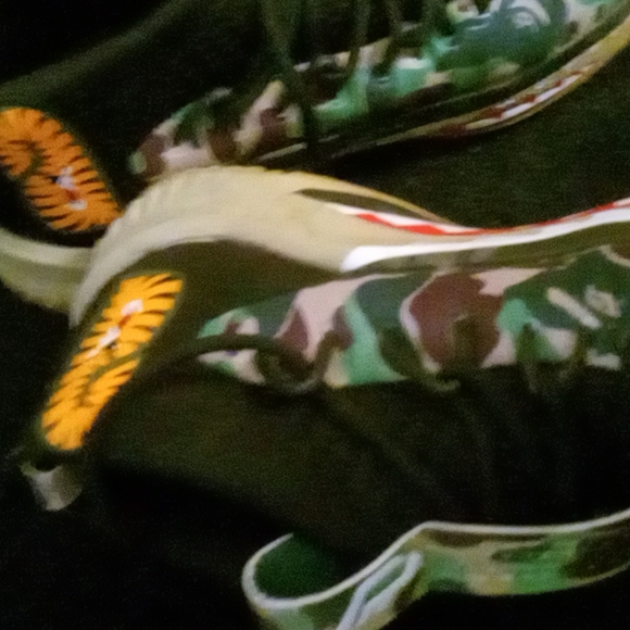 Bape/Adidas collaboration - Picture 4 of 5